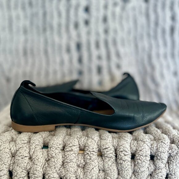 Bueno Leather Flats – Size 8 Black Slip-On Comfort - Picture 13 of 15